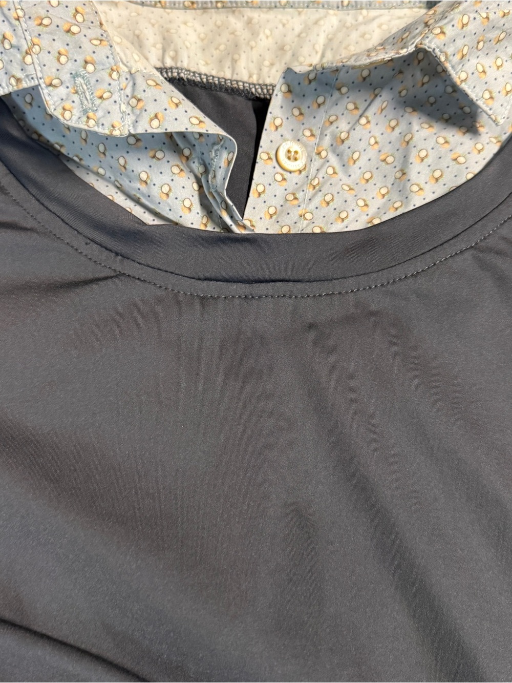 Women’s Medium Grey Callidae Long Sleeve Horseback Riding Sunshirt - Picture 5 of 5